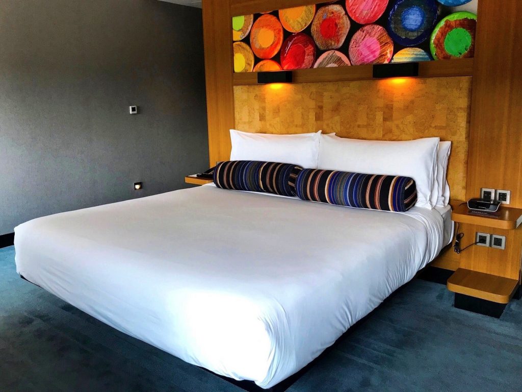 aloft Bangalore bedroom with king size bed 